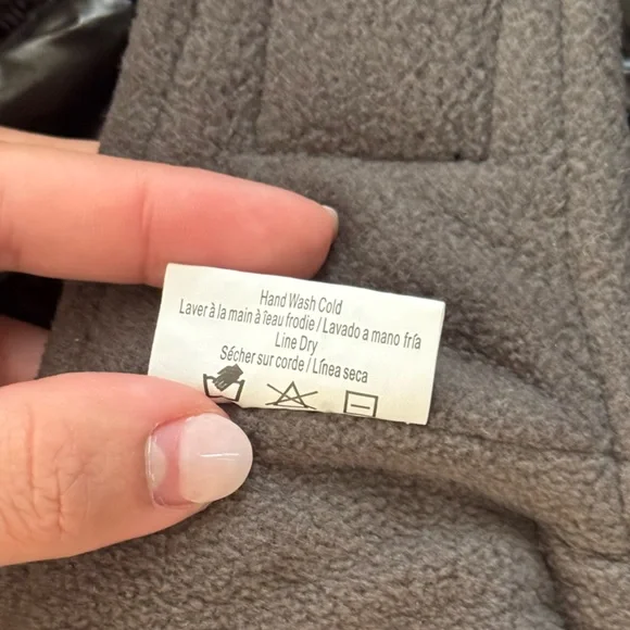 Gray and Black Dog Puffer Jackets - Picture 4 of 6